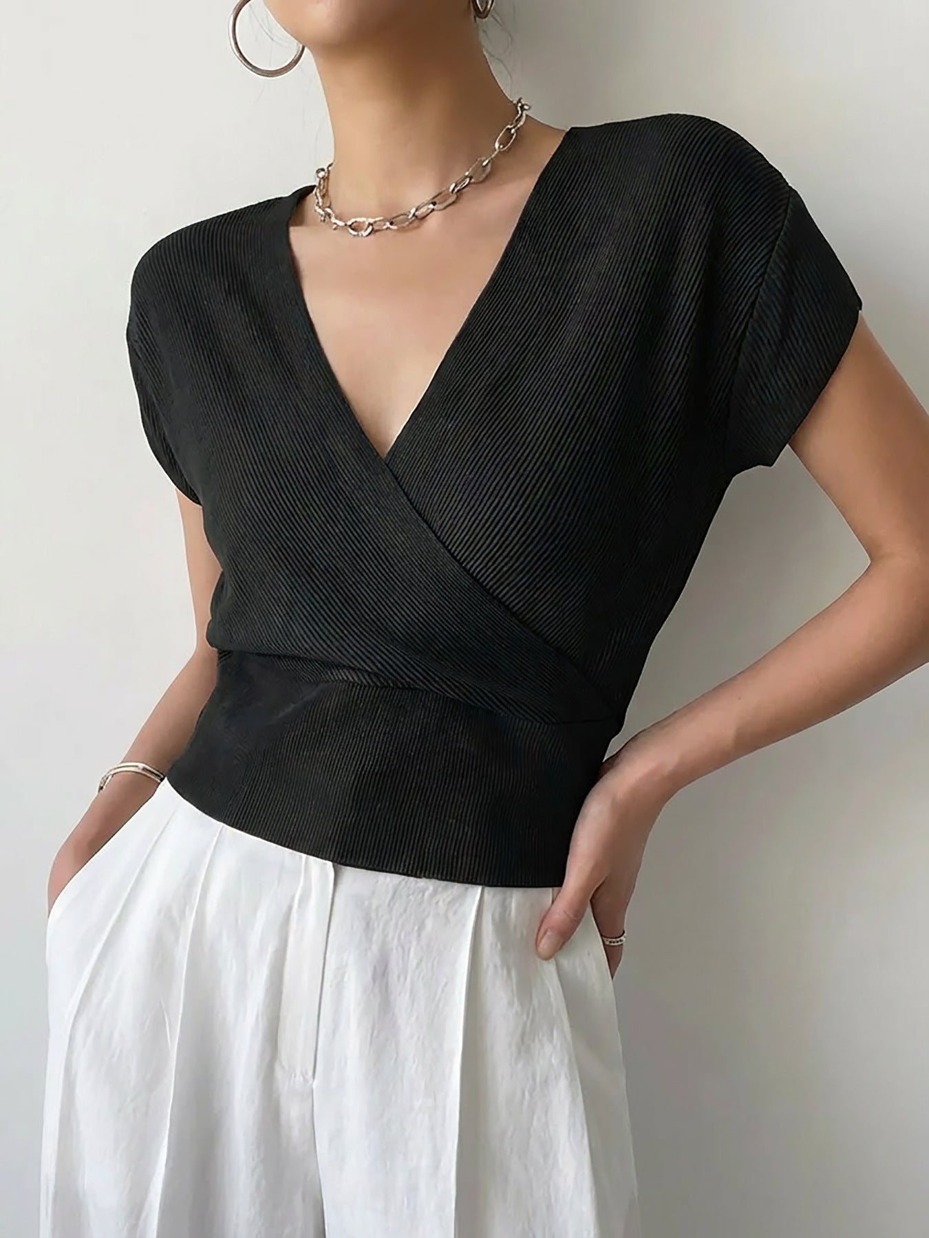V-Neck Knit Crop Top
